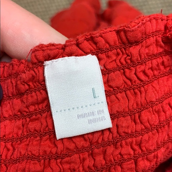 Adorable red kids top! - Picture 4 of 4